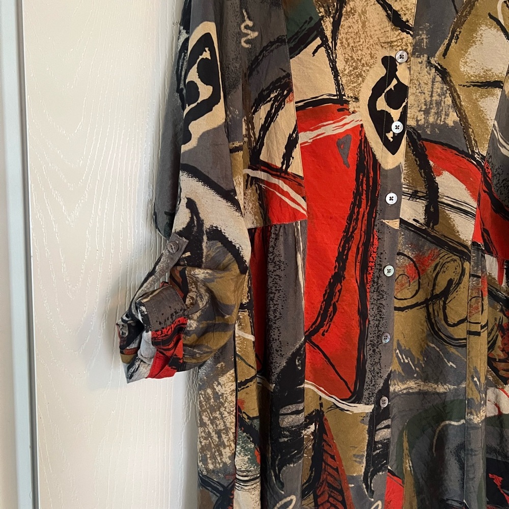 John Mark Artistic Abstract Women's Button Down Shirt - Red, Black, Gray - Picture 5 of 7